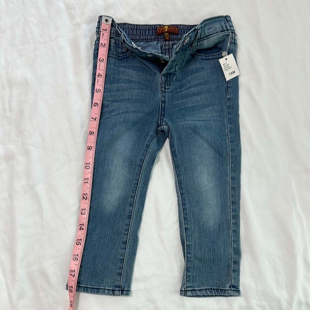 7 For All Mankind NWT Stylish Blue Denim Jeans